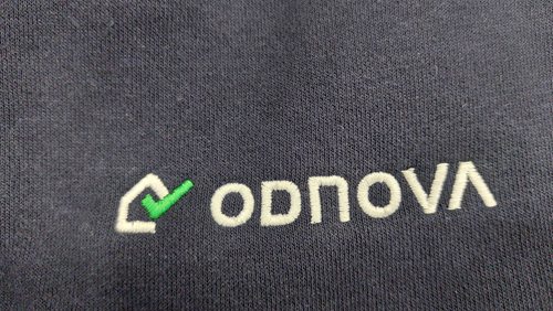 Struktura runa polaru z wykonanym haftem Odnova