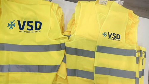 Żółte kamizelki odblaskowe z logo VSD