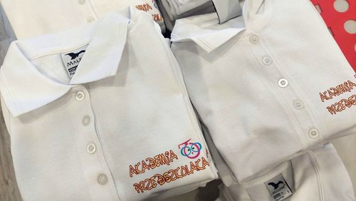 Koszulki polo z nadrukiem DTF dla Akademii Przedszkolaka